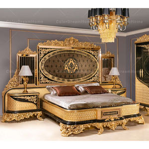 Ensemble de Mobilier de Chambre Royal Classique Africain Sculpté à la Main, Or Noir, Cinq Pièces, Taille King, Luxe - Product Image 1