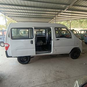 Venta al por Mayor de la Marca XB, Venta Directa de Fábrica de una Minivan Eléctrica Nueva de 4 Ruedas con Carga Rápida y Capacidad para 5 Pasajeros - Product Image 3