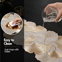 Tapis PVC de luxe au design classique Feuille de Ginkgo Dorée, durable, écologique, résistant à l'huile et à la chaleur, 33*92cm, chemin de table personnalisé pour la maison