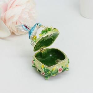 Металлическая шкатулка-украшение в виде тукана из пайета от производителя из Гуандуна, ручная работа, эмаль, для декора дома - Product Image 5