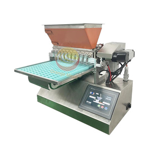 Máquina comercial manual de producción de dulces: depositadora de gomitas, piruletas y caramelos de toffee suave y gomosos para mesa. - Product Image 3