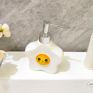 ชุดจ่ายสบู่เซรามิค Smiley Star & Sunny Egg - ของตกแต่งห้องน้ำเด็กน่ารักและที่ปั๊มโลชั่น - Product Image 4