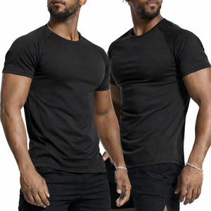 T-shirts de course actifs pour hommes avec logo OEM, hauts de sport pour hommes, t-shirts de sport respirants, t-shirts athlétiques à séchage rapide personnalisés - Product Image 4