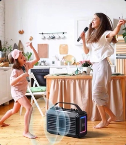 Quái Vật P10 Di Động Ngoài Trời Karaoke Bass Boost Powered Không Thấm Nước Màu Xanh Răng Boombox Ipx5 LED Rung Rực Rỡ Ánh Sáng Loa - Product Image 3