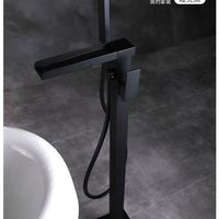 Nouvelle conception chinoise : Robinet de douche sur pied en acier inoxydable brossé doré, mitigeur de baignoire autoportant