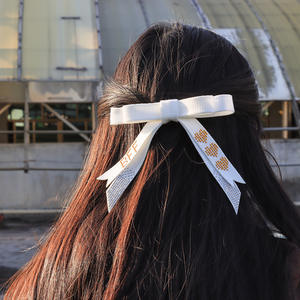 คลิปหนีบ<span class=keywords><strong>ผม</strong></span>แบบครึ่งหัวประดับด้วยเลเซอร์สำหรับฤดูใบไม้ผลิกิ๊บติด<span class=keywords><strong>ผม</strong></span>กึ่งวงกลมประดับไรน์สโตนประดับผมถักเปียสไตล์โบฮีเมียนสำหรับผู้หญิง - Product Image 2