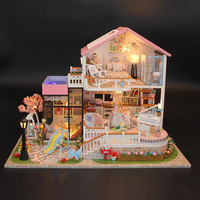 Sweet Words Diy Wood Cottage Assembly Model Ornaments faits à la main Maison de poupée à assembler à partir de 14 ans