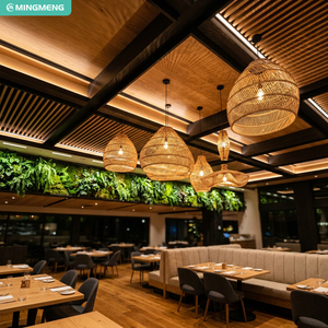 ชุดโต๊ะเก้าอี้ร้านอาหารสไตล์ธรรมชาติ พร้อมเบาะนั่งหุ้มผ้า โต๊ะไม้เนื้อแข็ง สำหรับห้องอาหารโรงแรมทันสมัย - Product Image 1