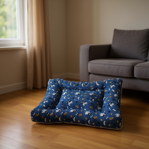 Set di Tre Pezzi di Alta Qualità in Cotone Spesso per Cuccia Cani, Fondo Blu con Intrigante Design a Testa di Cane - Product Image 3