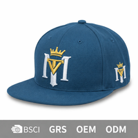 Casquette Snapback Homme Femme Ajustable à 6 Panneaux Structurée à Bord Plat avec Broderie 3D en Relief Motif Couronne Rouge Bourgogne et Logo Personnalisé