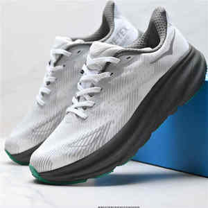 รองเท้ากีฬา <span class=keywords><strong>Hoka</strong></span> <span class=keywords><strong>One</strong></span> <span class=keywords><strong>Clifton</strong></span> 9 สำหรับผู้หญิงและผู้ชาย ขายดี รองเท้าวิ่งกลางแจ้งคุณภาพสูง ระบายอากาศได้ดี สำหรับทุกเพศ - Product Image 5