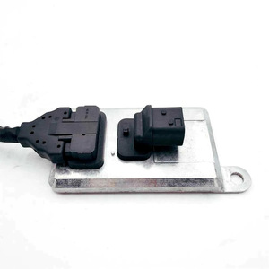 5WK96363 Nitrogen Oxygen <b>Sensor</b> 0-1500 Ppm Nox <b>For</b> Benz Mercedes Van 24V Square Four Pin Replacement Part - Product Image 2