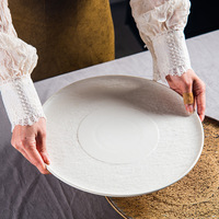 Assiette à dessert plate en céramique blanche, style européen, finition de luxe, sans plomb ni cadmium, écologique et durable, prix d'usine, vente en gros
