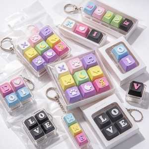 Botón Antiestrés de Acrílico con Diseño de Dibujos Animados, Llavero de Juguete con Teclas de Teclado para Aliviar el Estrés y Ejercitar los Dedos - Product Image 6