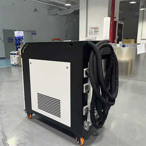 Machine de nettoyage laser portable 500W, machine de nettoyage laser à fibre pour le bois, élimination de la rouille, machine de nettoyage laser pulsé 300W - Product Image 3