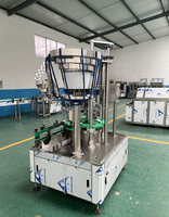 Machine à boucher les bouteilles de vin en acier inoxydable, machine à presser les capsules à pression, machine à boucher les bouteilles en plastique avec alimentation