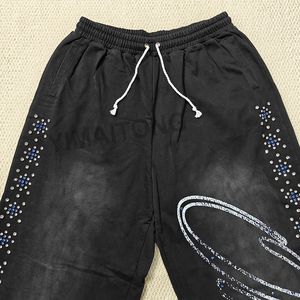 Personalizado Joggers pantalones de chándal de gran tamaño de algodón francés Terry pierna recta holgado lavado ácido acampanado Rhinestone pantalones de chándal hombres - Product Image 3