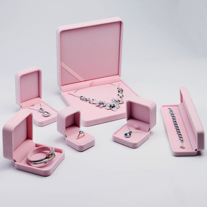 FANXI - Caja de Joyería de Terciopelo Rosa de Lujo Personalizada para Anillos, Colgantes, Pulseras, Collares Largos, para Niñas y Mujeres - Product Image 6