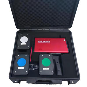 جهاز قياس عاكس للضوء محمول STT-101E للافتات المرورية والأفلام العاكسة - Product Image 2