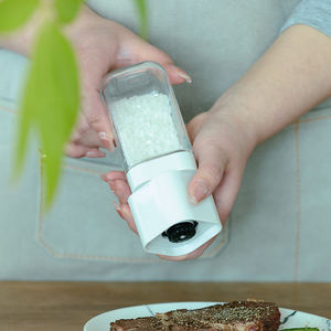 Ensemble <span class=keywords><strong>de</strong></span> moulins à <span class=keywords><strong>sel</strong></span> et poivre carrés manuels avec salière et poivrière personnalisées colorées ensemble <span class=keywords><strong>de</strong></span> bouteilles <span class=keywords><strong>de</strong></span> moulin en verre pour restaurant - Product Image 2