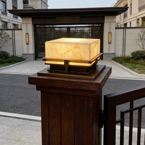 ไฟเสา LED คุณภาพสูง หรูหรา ขั้ว E27 กันน้ำ IP65 สำหรับประตูหลักภายนอก พร้อมการรับประกัน 5 ปี และปรับความสว่างได้ - Product Image 6