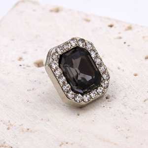 Đầy Màu Sắc Tay Khâu Nhỏ Hình Chữ Nhật Tinh Thể Thủy Tinh Nút Kim Loại Chân Nút Với Thạch Cho Quần Áo - Product Image 4