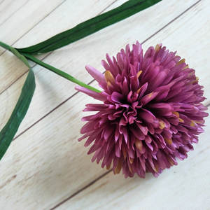 Flores Artificiales de Seda al por Mayor: Crisantemo, Diente de León, Pompón, y Ramo de Ajo para Decoración del Hogar y Bodas - Product Image 1