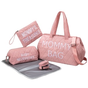 Sac à langer avec 3 pochettes organisatrices, grande capacité, sac pour maman pour l'hôpital et les voyages de week-end, sac à langer fonctionnel pour bébé - Product Image 1