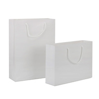 Sac en papier pour vêtements de mariage, chaussures, produits, magasin, shopping, cadeau, emballage haut de gamme blanc, vente en gros, différentes tailles 13*6*19, sac en carton