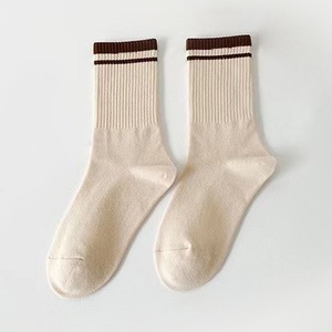 Calcetines de Mujer, Suaves, Transpirables, Antibacterianos, que Absorben la Humedad, Cálidos para Otoño e Invierno, Antiolor, Modernos - Product Image 3