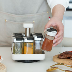 ชั้นวางเครื่องปรุงรสหมุนได้ 360 องศา ทำจากสแตนเลส พร้อมชุดขวดเครื่องปรุงรสแก้วทรงเหลี่ยมขนาด 100 มล. ฝาปิดสองชั้น - Product Image 5