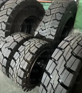 Wholesale Price Forklift Solid Tires Classic Industrial Vehicle Tires 8.25-15 6.50-10 28*9-15 Solid Tyre