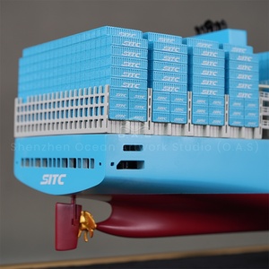 O.A.S usine logistique cadeau 65cm échelle modèle d'ouverture ligne de conteneur d'expédition à la main érable 65cm conteneur modèle de navire - Product Image 2