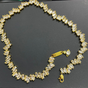 Collar Gargantilla de Alta Gama Vivienne Empress Dowager con Cadena de Eslabones de Aleación de Circonio Irregular Cuadrado, Estilo Saturno, de Moda para Mujer, Reino Unido - Product Image 3