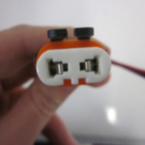 Conector Automotriz de 2 Posiciones, Resistente a Altas Temperaturas, 9005, Naranja, PBT, Venta Directa de Fábrica Original - Product Image 1