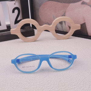 Monture de lunettes anti-allergie de style classique certifiée Zhicheng, modèle 9001, convient à toutes les formes de visage, durable, bonne affinité avec la peau - Product Image 6