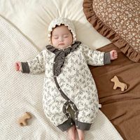 Romper Bayi Katun 40 Gram Berlapis Bantalan Lengan Panjang Motif Bunga Hiasan Ruffle Kancing Jepret Jumpsuit Balita Hangat untuk Pakaian Sehari-hari