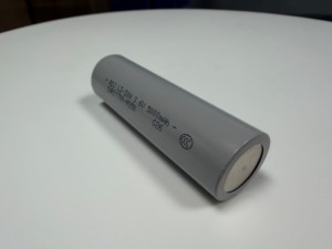 Batería de estado sólido recargable de alta calidad RE 21700 RS50 5000mAh 3.7V para ciclos de catodo a baja temperatura - Product Image 4