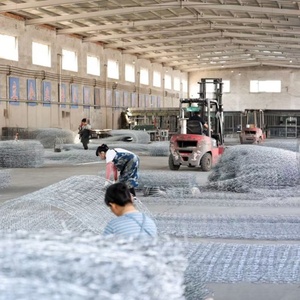 Cage en gabion en fil de fer galvanisé à faible teneur en carbone avec mailles hexagonales pour mur de rivière - Product Image 4