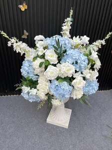 Arreglo Floral para Ceremonia de Boda, Camino de Flores con Rosas y Orquídeas Rosadas - Product Image 4