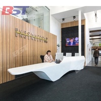 Espaces de réception de bureau de salon moderne à la mode table de réception de bureau de 2 personnes bureau d'information en forme de L