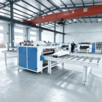 Presse hydraulique OEM QILI pour laminage de papier, machine semi-automatique pour bois et MDF, 18 m/min, haute efficacité, traitement du bois