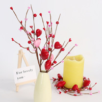 Cadeau de la Saint-Valentin Bougie en forme de cœur aux baies Anneau de bougie en forme de cœur rouge Anneau de bougeoir Fête des mères Décoration d'intérieur Fleur artificielle