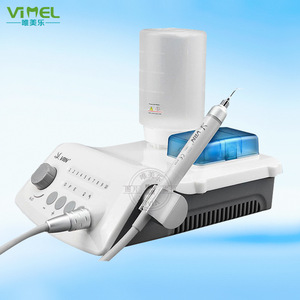 Détartreur dentaire ultrasonique Verun A8 VRN-A8 pour le nettoyage des dents et le toilettage des animaux avec réglages de puissance ajustables - Product Image 1