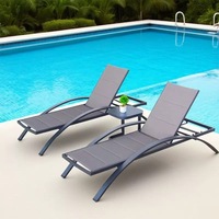 Chaise longue de piscine réglable en aluminium avec dossier en maille pour l'extérieur