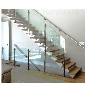 带侧面安装玻璃栏杆的室内玻璃直楼梯 - Product Image 1