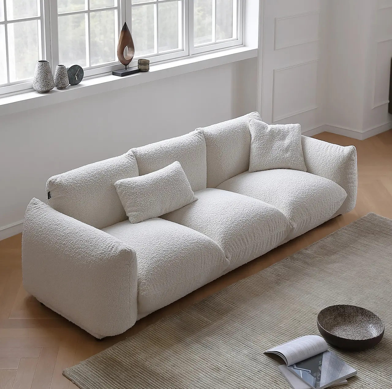 ATUNUS New Design Furniture Modern Custom Elegant White Boucle Soft Couch 3 Seat Sofas For Living Room Sofa Set With Pillows