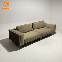 Luxuriöses Modernes 3-Sitzer-Sofa mit Dunkelgrauer Samtpolsterung, Unabhängige Breite Kissen, Minimalistisches Sofa mit Schlanken Metallbeinen
