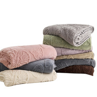 Selimut Rajut Flanel Taffeta Fleece Motif Kupu-kupu Bunga Stereo Jacquard Ramah Lingkungan 100% Poliester Semua Musim untuk Tidur dan Perjalanan