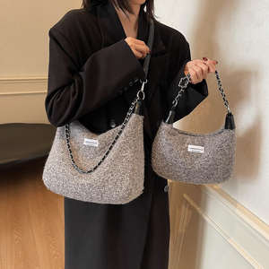 Sac à main rétro imprimé léopard, sac à bandoulière en peluche douce, sac à main pour femmes, mode automne et hiver - Product Image 3